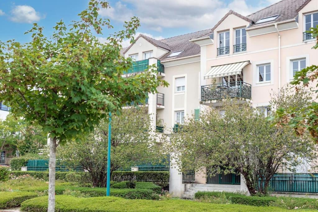 Orphee By Kleidos - 10min! Superbe T2, 4p, Parking Gratuit, Balcon * Magny-le-Hongre